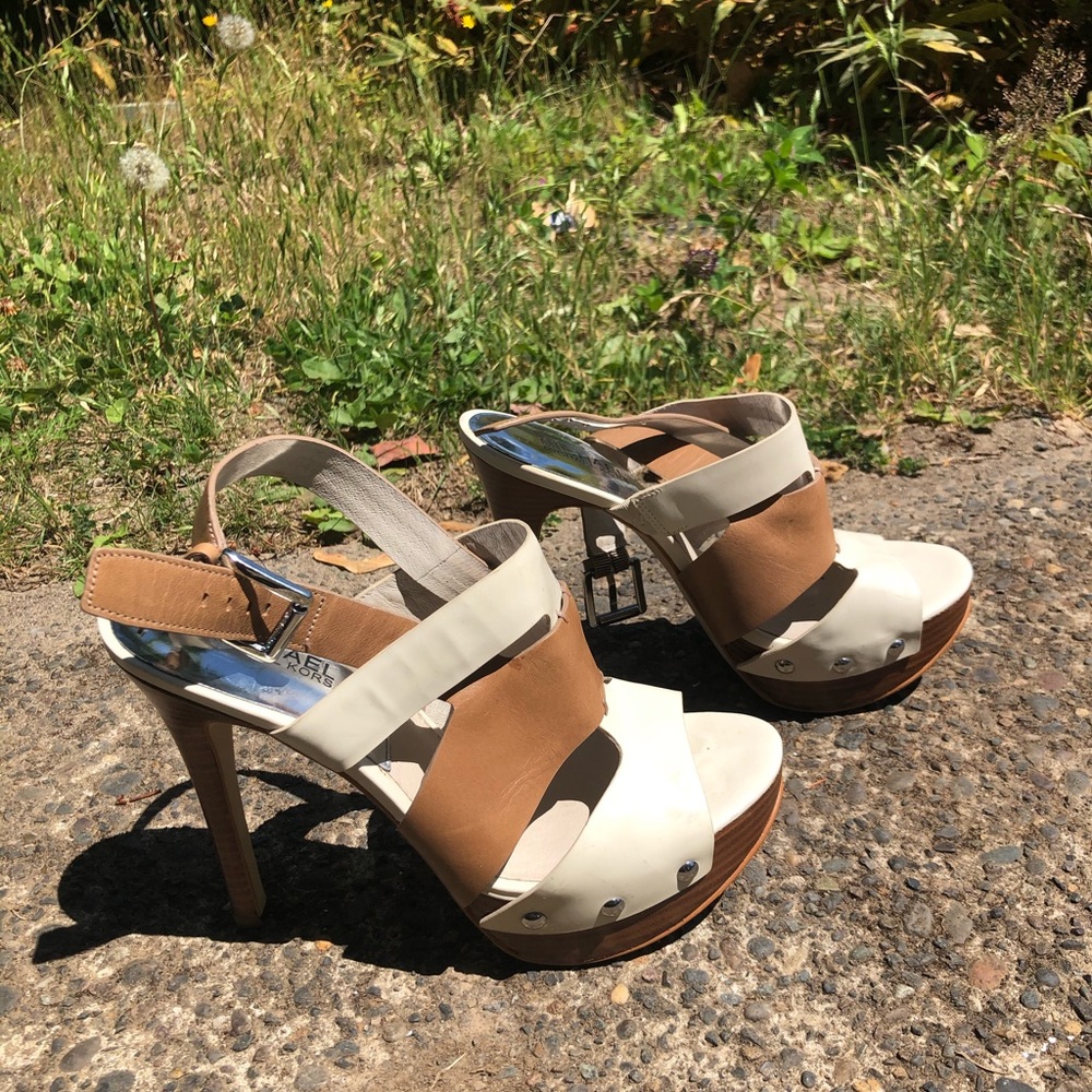 Micheal Kors heels